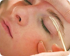 Beauty treatments in Luton and Dunstable: Eye Brow Waxing